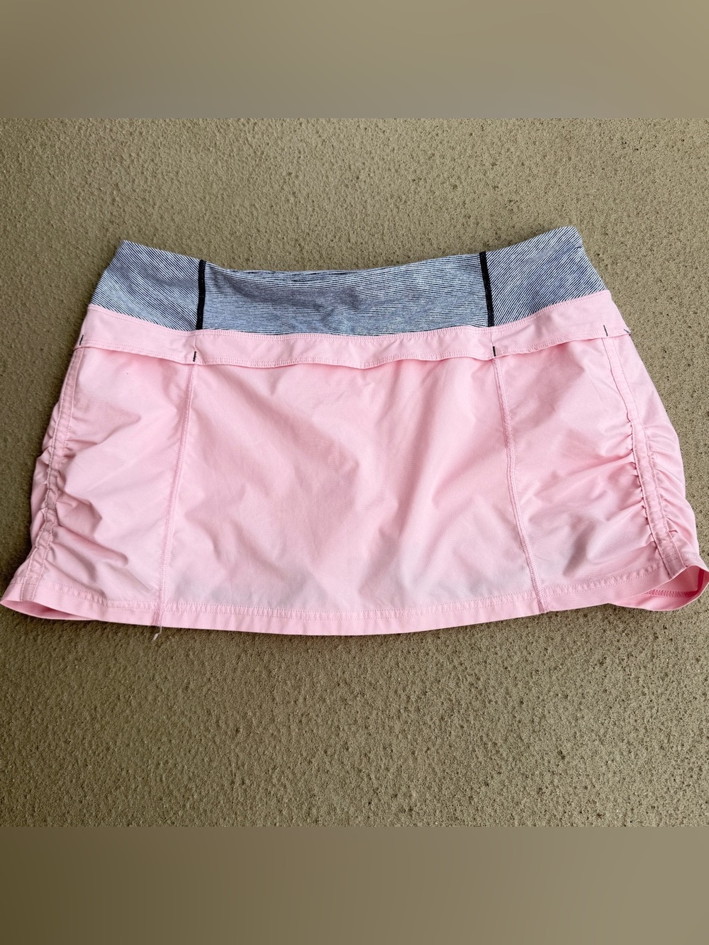 Lululemon Lightweight Skirt Skort Women 10 Pale Pink Performance Tennis Golf 32”
